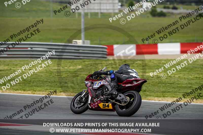 cadwell no limits trackday;cadwell park;cadwell park photographs;cadwell trackday photographs;enduro digital images;event digital images;eventdigitalimages;navarra;no limits trackdays;peter wileman photography;racing digital images;trackday digital images;trackday photos